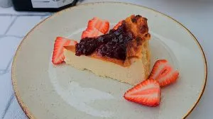 Cheesecake Basco cremoso e dourado